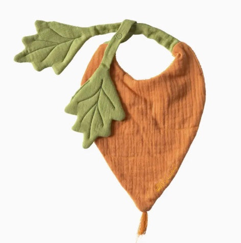 Cathy the Carrot Bib